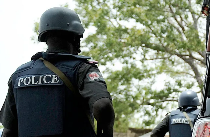 Police Arrest 4 Suspects For Armed Robbery, Cultism, Recover Firearm, Others In Enugu