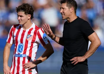 Diego Simeone Opens Door For Dramatic Julian Alvarez Exit Amid Arsenal, Barcelona Interest