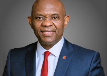 Tony Elumelu Corrects Graduate Who Called Him ‘Tony’ at UBA Ceremony