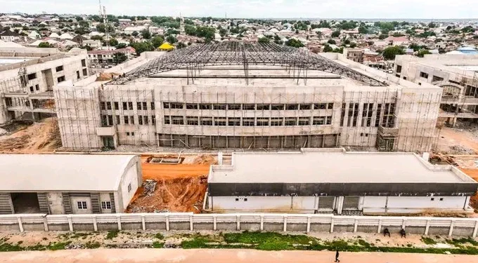 Adamawa Govt Warns Against Fake Jimeta Mall Shop Allocation, Urges Public to Avoid Fraudsters