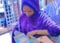 Woman Flaunting Millions In Cash To Buy iPhone 17 Air Sparks Kidnap Ransom Allegations