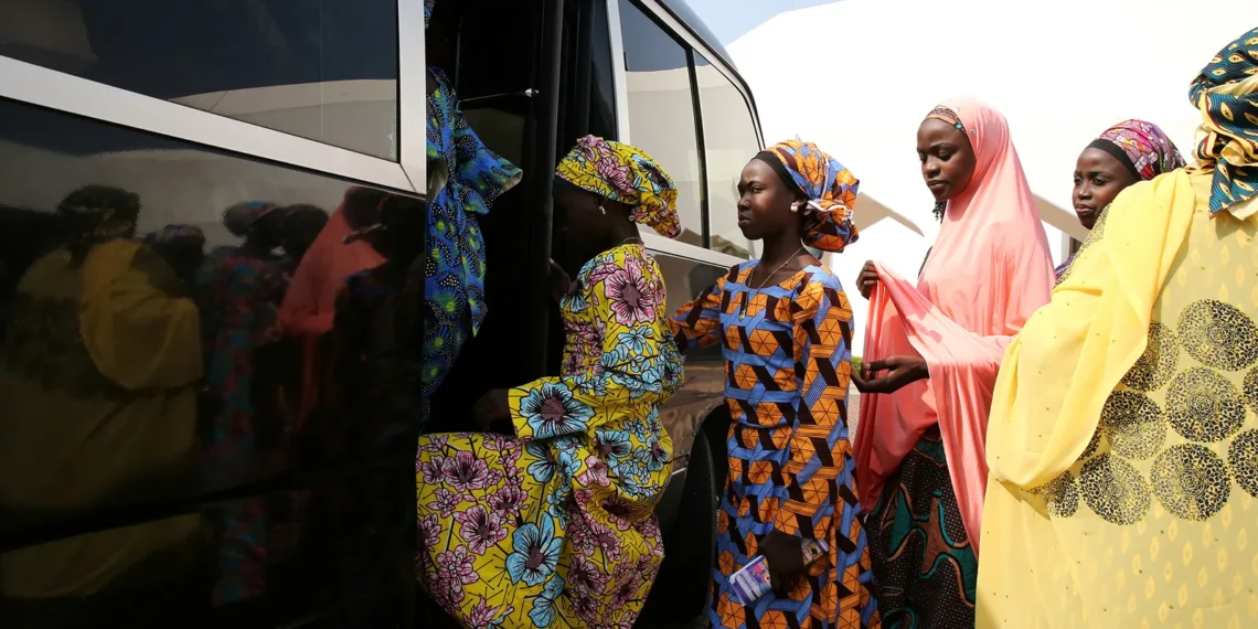 https://thetrumpet.ng/500-patients-benefit-from-national-association-of-seadogs-medical-outreach-in-rivers/