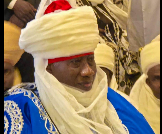 Goodluck Jonathan Crowned 'Jigon Bauchi' Traditional Title by Emir