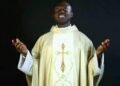 Priest urges Christians to trust God
