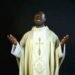 Priest urges Christians to trust God