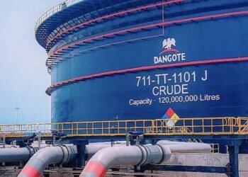 Dangote Refinery Secures $1bn Backing Ahead Of Planned IPO