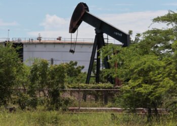 Bayelsa Government Orders End to Biseni Oil Facility Road Blockades, Tasks Oando on Dispute