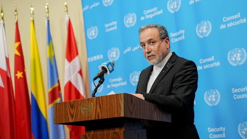 Iran Offers Seven-Day Plan to Reopen Strait of Hormuz as Trump Reportedly Rejects Deal