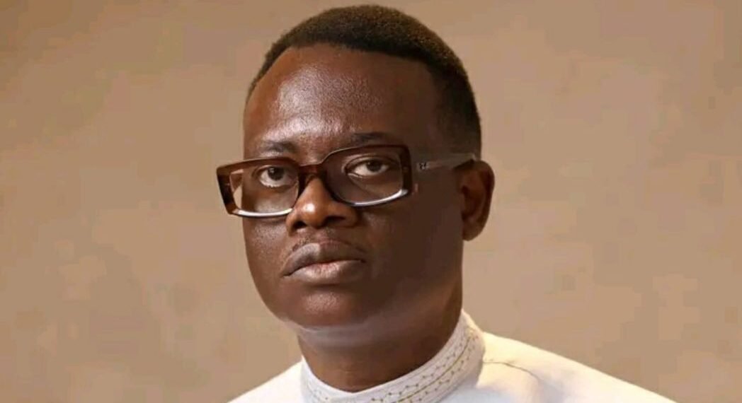 VeryDarkman Tackles Osayi Arome Over Nigeria’s ‘Revival’ Calling Comment, Says Religion Holding Country Back