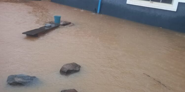 Makurdi Flood: Torrential Rain Leaves Families Homeless, Submerges Homes, Property