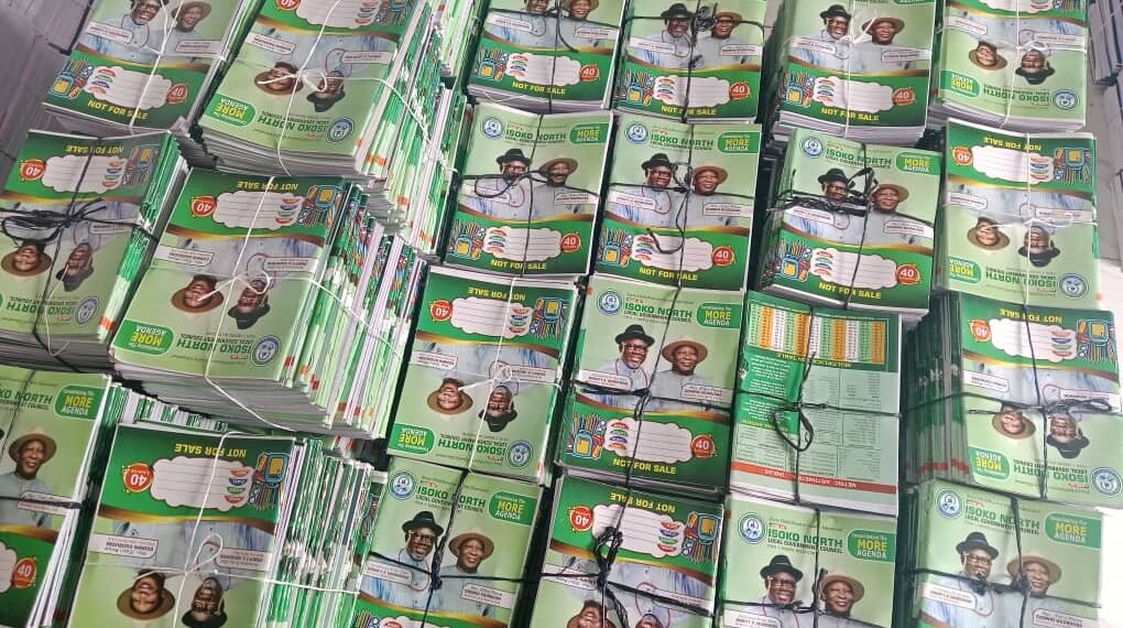 Isoko North LG Chairman To Distribute 32,000 Notebooks, Writting Materials To Pupils