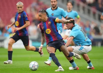 Raphinha Fires Barcelona To 5-1 Champions League Rout Of Feyenoord