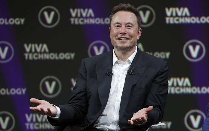 Elon Musk Predicts AI ‘Age of Abundance’ As Trump Hosts Tech Leaders At White House