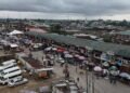 Market Women Confront Police Officer At Watt Market In Calabar After Pursuit Scatters Produce