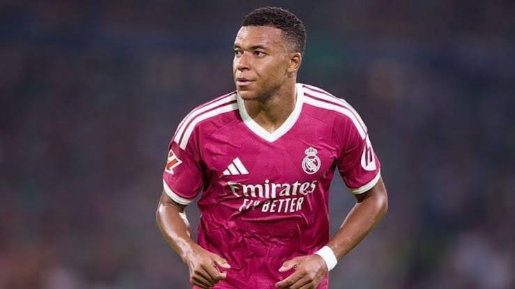 Mbappé backs Ballon d’Or bid