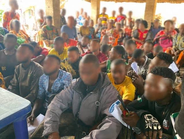 40 youths renounce cultism
