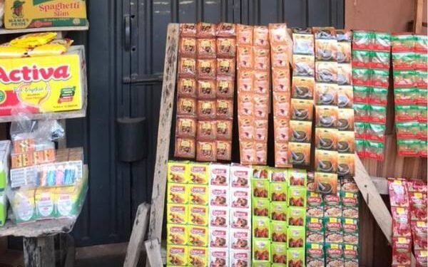 Osogbo Food Scam: Residents Lose Money as Discounted Food Shop Vanishes Overnight