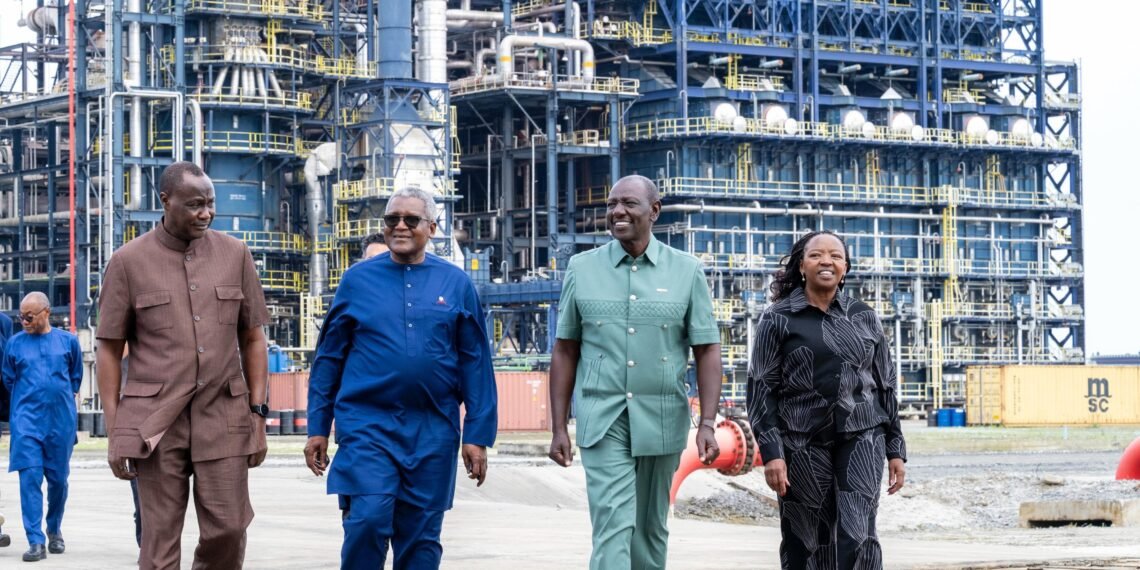 William Ruto visits Dangote Refinery